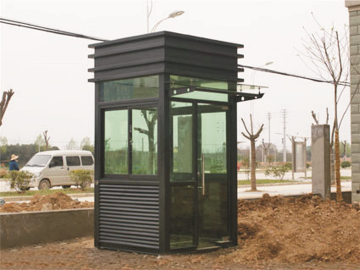 �����@����